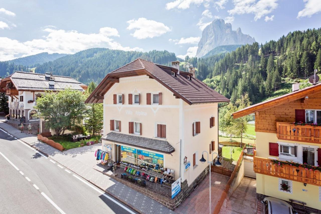 Villa Alpina Apartments Santa Cristina Val Gardena Eksteriør bilde